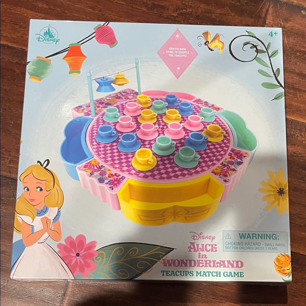 Disney Alice in Wonderland Teacups Game - Pink and Yellow